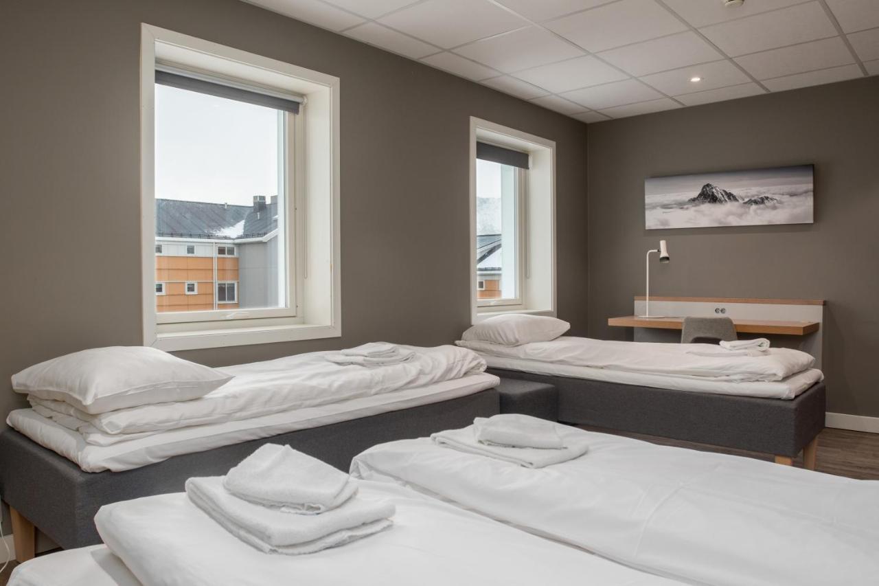 Fast Hotel Svolvær Dış mekan fotoğraf