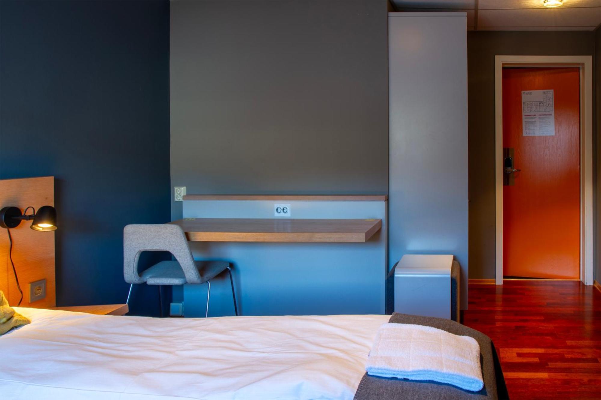 Fast Hotel Svolvær Dış mekan fotoğraf